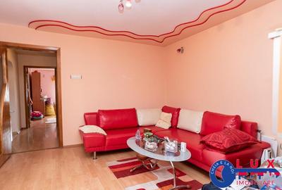 Casă cu 2 camere cu Teren 174 Mp în Central