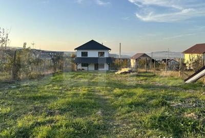 Casă cu 4 camere cu Teren 680 Mp în Central - 6