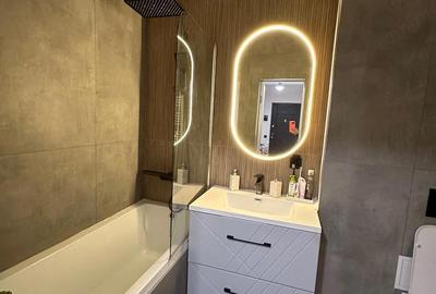 Garsonieră decomandată în Eroii Revoluției - 1