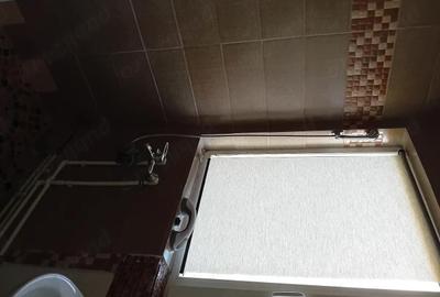 Casă cu 5 camere cu Teren 800 Mp în Central - 4