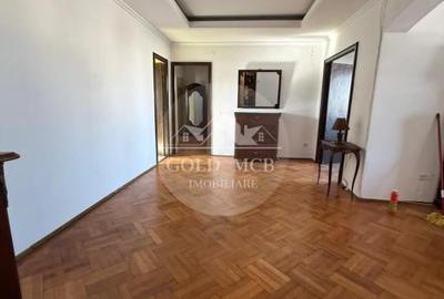 Apartament cu 3 camere circular în P-ța Universității - 16