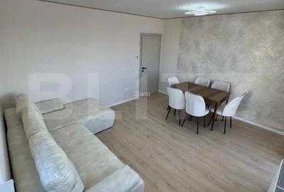 Apartament cu 3 camere decomandat în Tractorul - 4