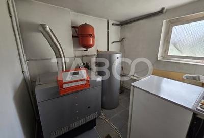 Casă individuală cu 6 camere cu Canalizare în Sub Arini - 19