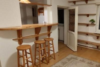 Garsonieră semidecomandată în Centrul Civic