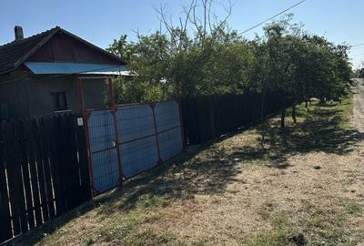 Casă cu 2 camere în Văcăreasca - 2
