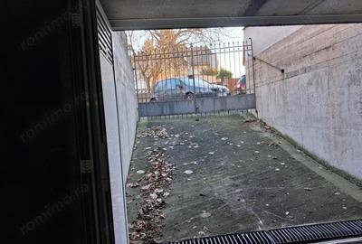 Casă cu Teren 437 Mp în Titulescu - 7