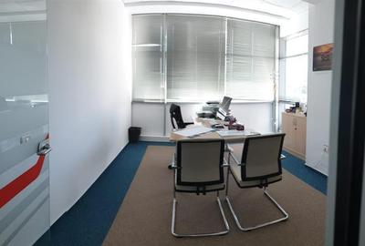 Birou, de 312 mp, în Central - 6