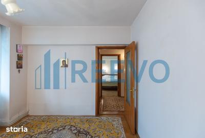 Apartament cu 4 camere decomandat, mobilat în Bistrița Lac - 12