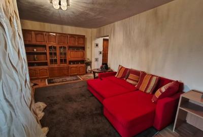 Apartament cu 2 camere semidecomandat, mobilat în Central - 2