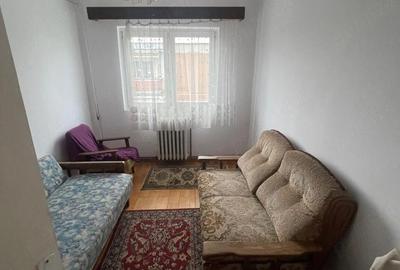 Apartament cu 5 camere decomandat în Miorița - 17