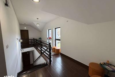 Casă cu 4 camere cu Teren 1625 Mp în Păuliș - 16