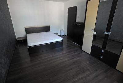 Garsonieră decomandată în 13 Septembrie - 1