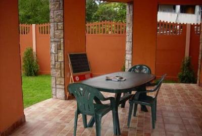 Casă cu 7 camere cu Canalizare în Calea Dumbrăvii - 2