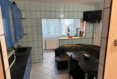 Inchiriez apartament 2 camere, cartier Strand - 1