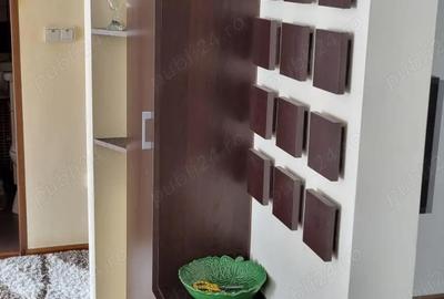 Apartament cu 3 camere decomandat în Tudor - 2