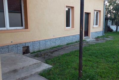 Casa in Petre?ti - 4