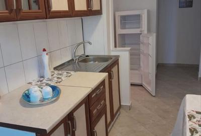 Garsonieră decomandată în Central - 1