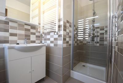 Casă cu 4 camere cu Canalizare în Dumbrăvița - 14