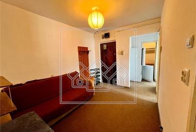 Apartament de vanzare in Sibiu - 2 camere - bloc cu lift - 2
