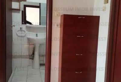 Garsonieră decomandată în Gării - 2