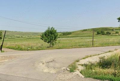 Teren de 14000 mp, în Central - 2