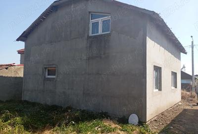 Vand casa 4 camere suvragerie bucatarie ?i baie - 3