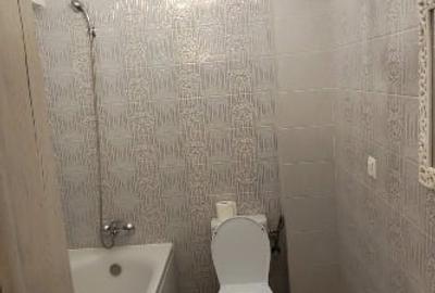 Închiriez apartament 2 camere - 4