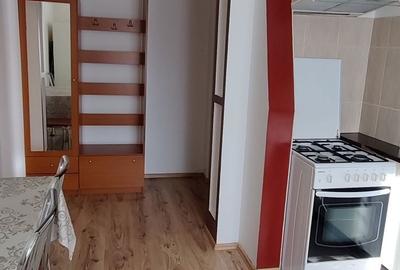 Apartament cu 2 camere semidecomandat în Central - 3