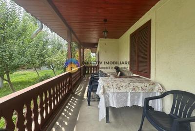 Casa traditionala de vanzare in comuna Podoleni, jud. Neamt - 3