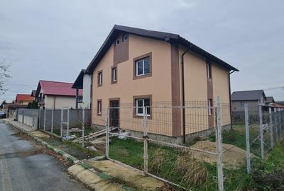 Casa Individuala P + 1E + Pod Inalt - 5 camere - Teren 282mp - Toate Utilitatile - 2