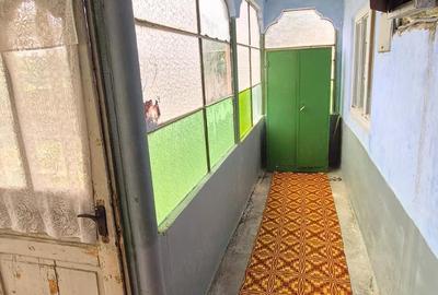 Casă cu Teren 1464 Mp în Plopșoru - 8