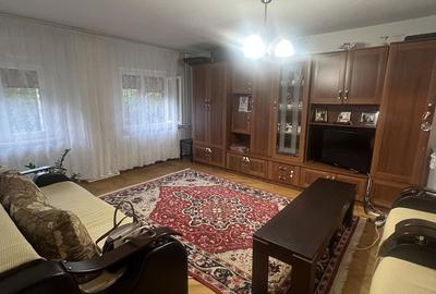 Apartament cu 3 camere decomandat în Calea București - 4