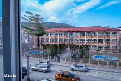 Apartament cu 2 camere decomandat în Central - 2