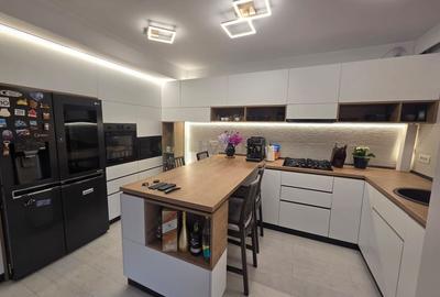 Vilă  cu mansardă, piscină și design modern – Tunari - 12