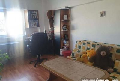Ap 4 camere, 96 m utili, boxa 40 mp, Calea Romanului