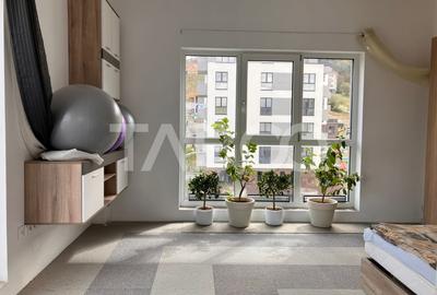 Apartament cu 2 camere semidecomandat, mobilat în Florești - 1