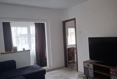 Garsonieră în Broșteni - 7