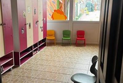 Duplex cu 7 camere cu Canalizare în Central - 17