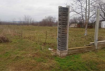 Spațiu comercial, în Chișirid - 2