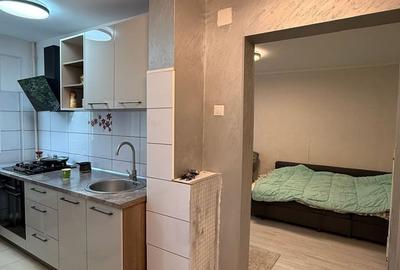 Apartament cu 2 camere decomandat în Iancului