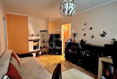 Apartament 3 camere semidecomandat P/8, Rahova, Str. Barca. - 2