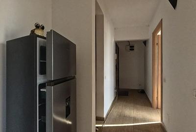 Apartament cu 2 camere semidecomandat în Tineretului - 1