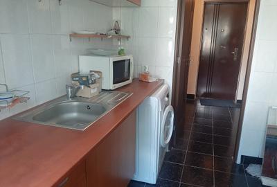 Apartament cu 2 camere semidecomandat în Titan - 12