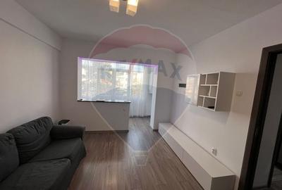 Apartament cu 2 camere de inchiriat- zona ultracentrala- 9 Mai - 3