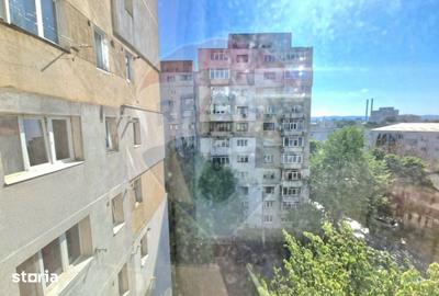 Apartament cu 3 camere decomandat în Republicii - 8