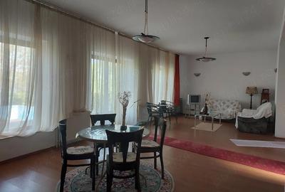 Casă cu Teren 1694 Mp în Snagov - 13