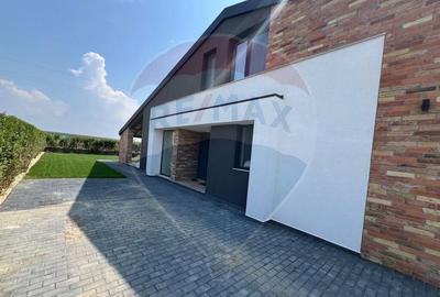 Casa / Vila cu 5 camere de vanzare in zona Exterior Nord - 5
