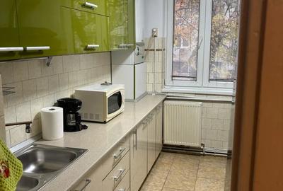 Inchiriez apartament 3 camere cu centrals proprie - 2