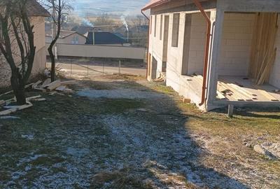 Casă cu 5 camere cu Teren 4200 Mp în Sâncraiu - 4