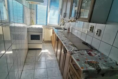 Apartament cu 2 camere nedecomandat în Central